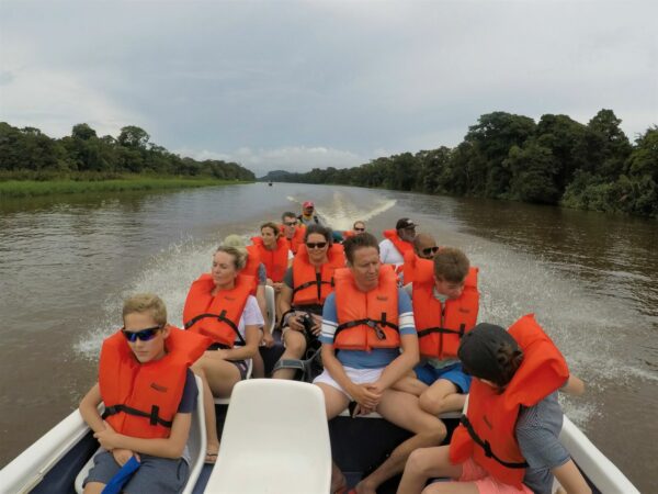 Tussen de krokodillen en schildpadden ons jungle-avontuur in Tortuguero, Costa Rica